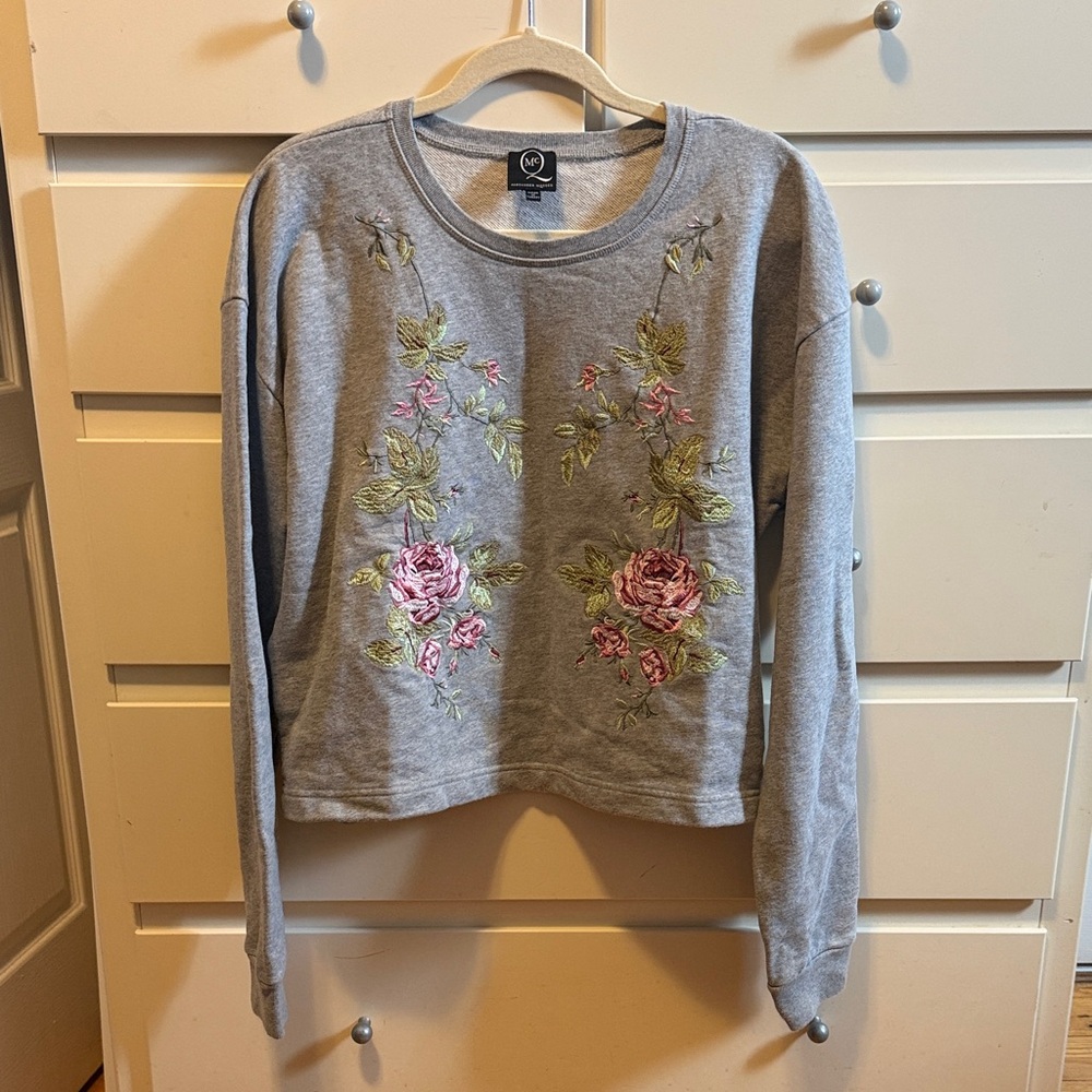 NWOT Alexander McQueen Gray Top with Floral Details